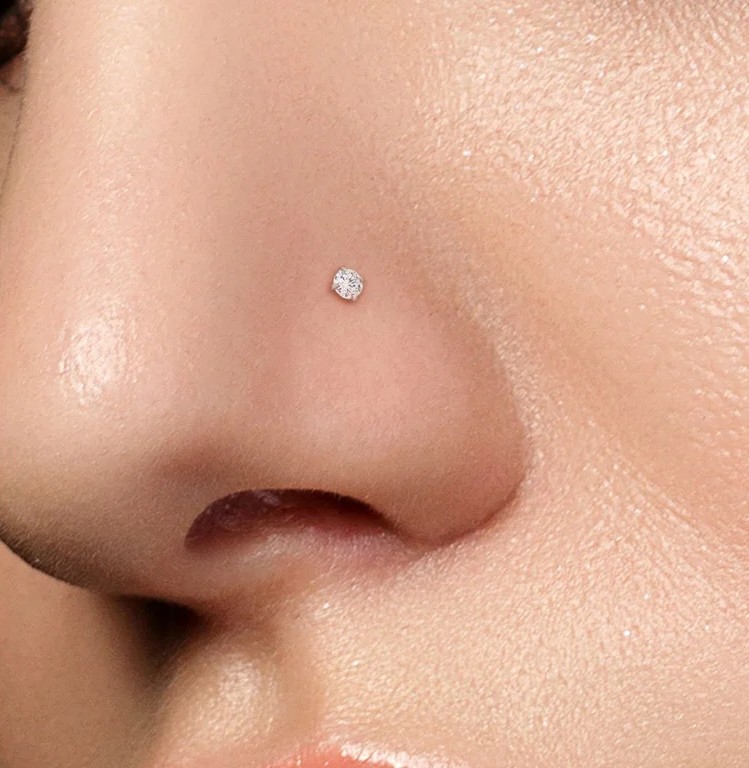 piercingy-do-nosu